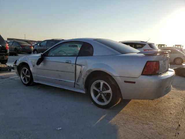 2004 Ford Mustang