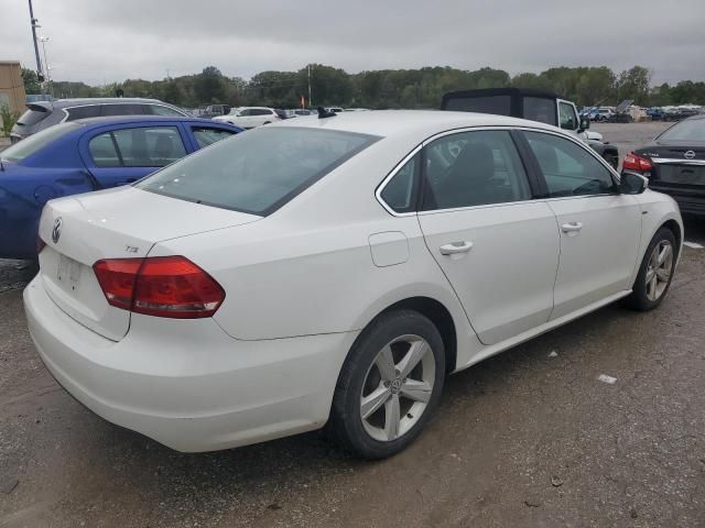 2015 Volkswagen Passat S