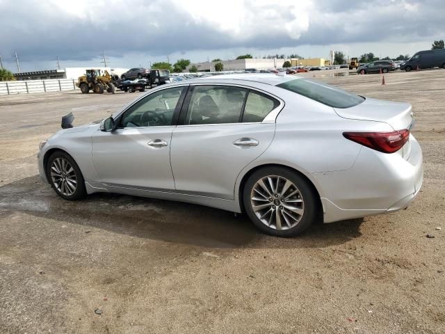 2018 Infiniti Q50 Luxe