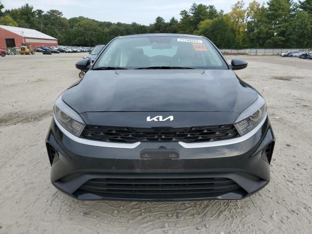 2023 KIA Forte LX