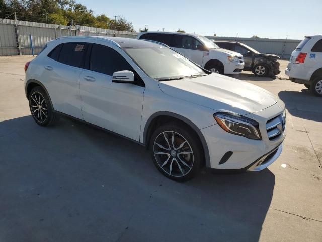 2015 Mercedes-Benz GLA 250