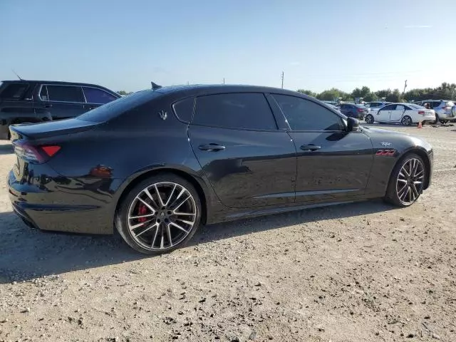 2023 Maserati Quattroporte Trofeo