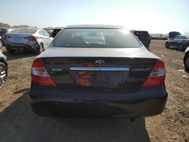 2004 Toyota Camry LE