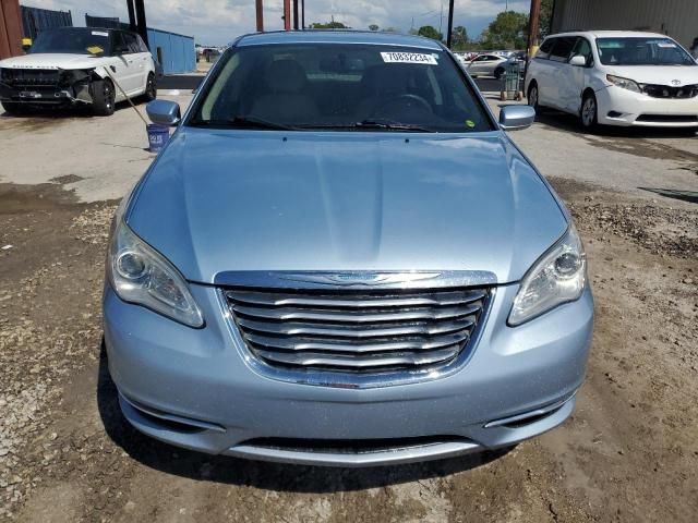 2012 Chrysler 200 Touring