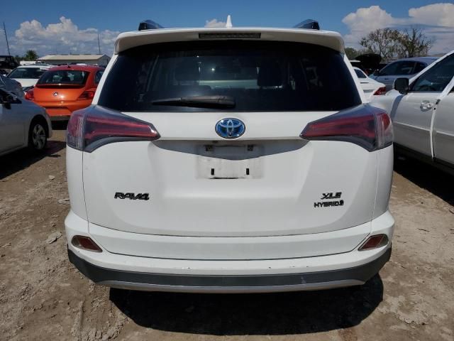 2017 Toyota Rav4 HV LE