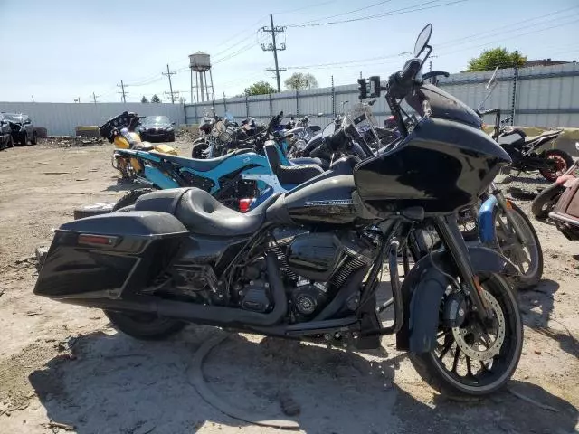 2018 Harley-Davidson Fltrxs Road Glide Special