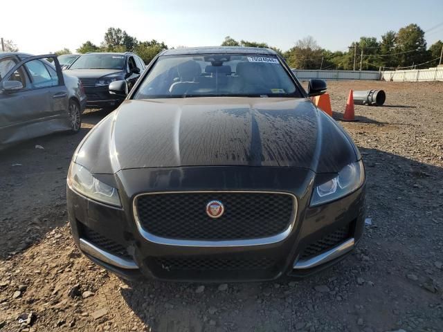 2017 Jaguar XF Premium