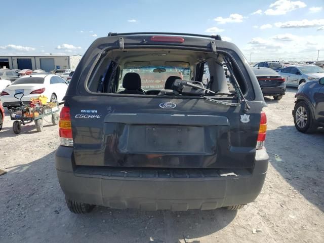 2005 Ford Escape XLS