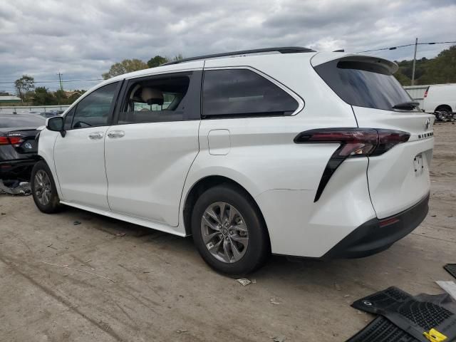 2023 Toyota Sienna XLE