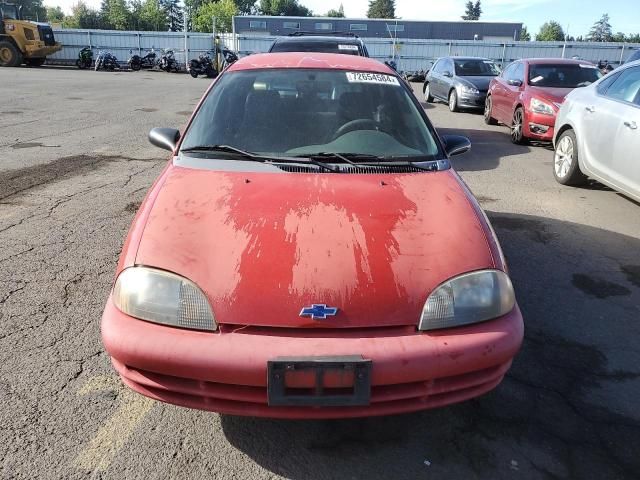 2000 Chevrolet Metro LSI