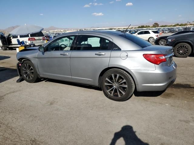 2014 Chrysler 200 Touring