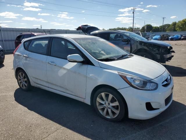 2013 Hyundai Accent GLS