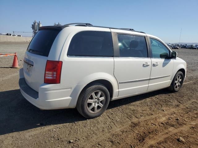 2010 Chrysler Town & Country Touring