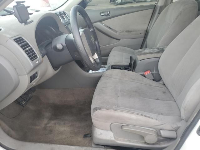 2010 Nissan Altima Base