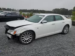 Carros salvage sin ofertas aún a la venta en subasta: 2013 Chrysler 300