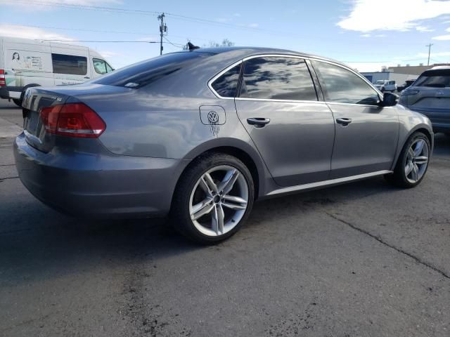 2013 Volkswagen Passat SE