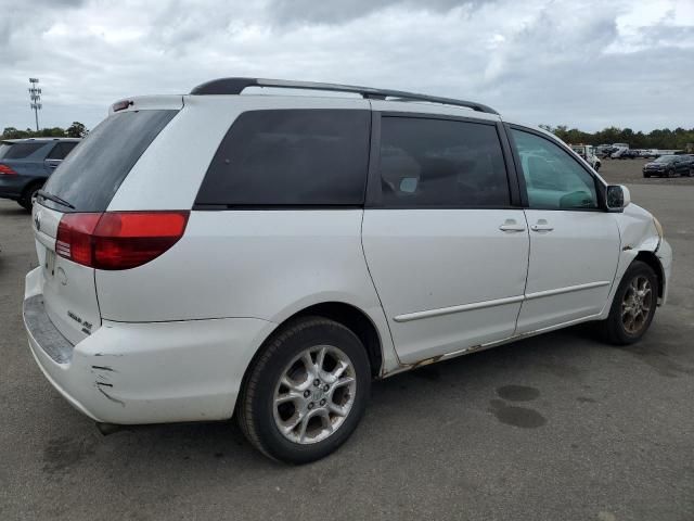 2005 Toyota Sienna XLE