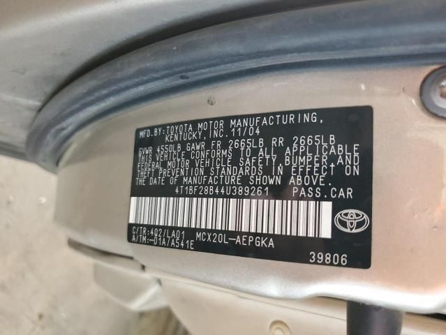 2004 Toyota Avalon XL