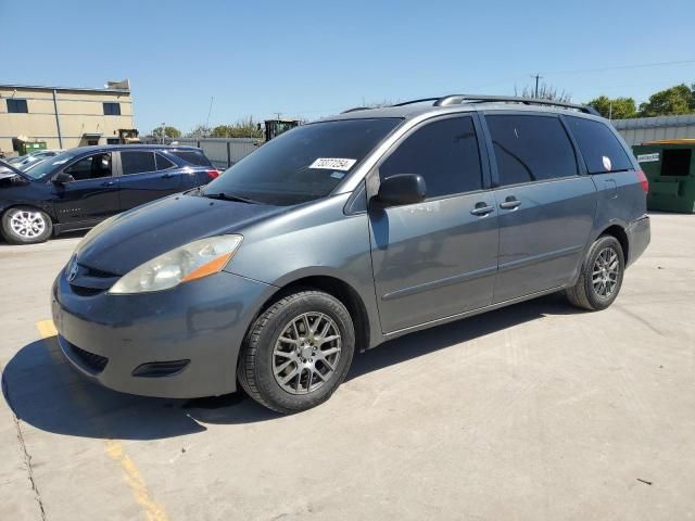 2007 Toyota Sienna CE