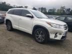 2017 Toyota Highlander SE