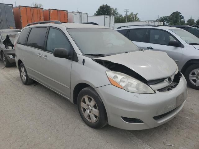 2010 Toyota Sienna CE