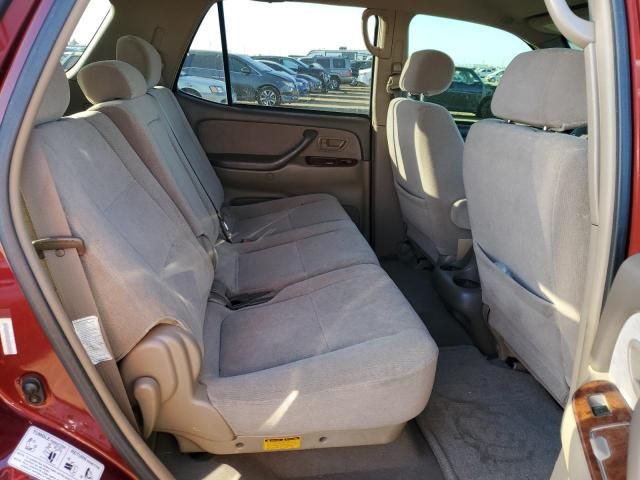 2004 Toyota Sequoia SR5