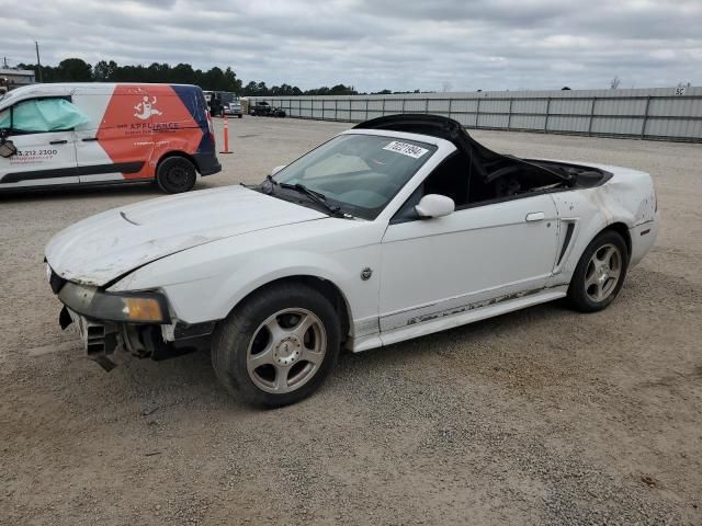 2004 Ford Mustang