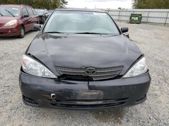 2004 Toyota Camry LE