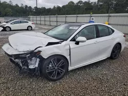 Carros híbridos a la venta en subasta: 2025 Toyota Camry XSE