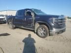 2024 GMC Sierra K1500 SLT