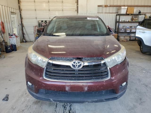 2016 Toyota Highlander LE