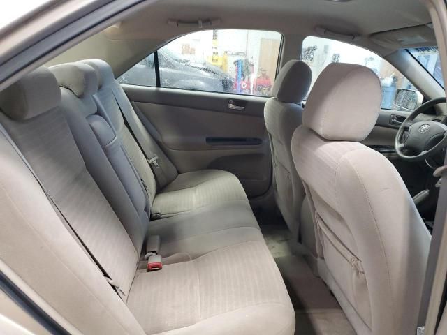 2005 Toyota Camry LE