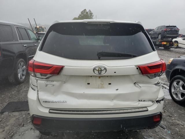 2018 Toyota Highlander SE