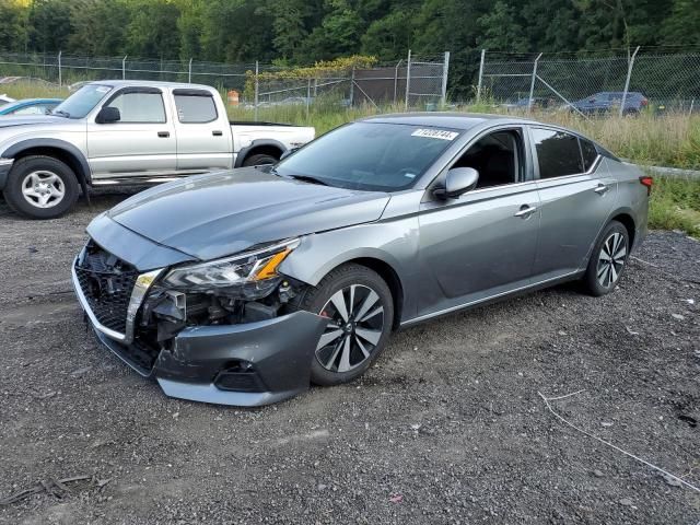 2021 Nissan Altima SV