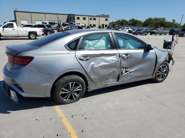 2023 KIA Forte LX