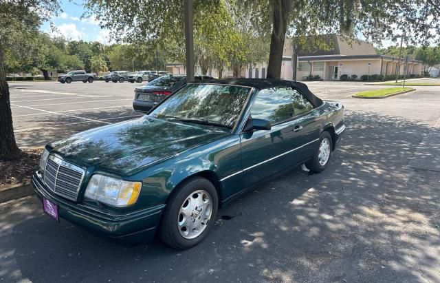 1995 Mercedes-Benz E 320