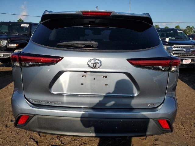 2021 Toyota Highlander XLE