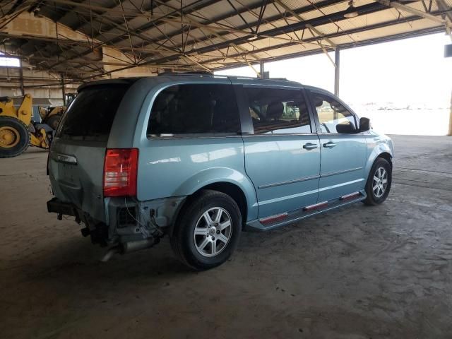 2010 Chrysler Town & Country Touring