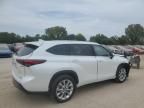 2023 Toyota Highlander Hybrid Limited