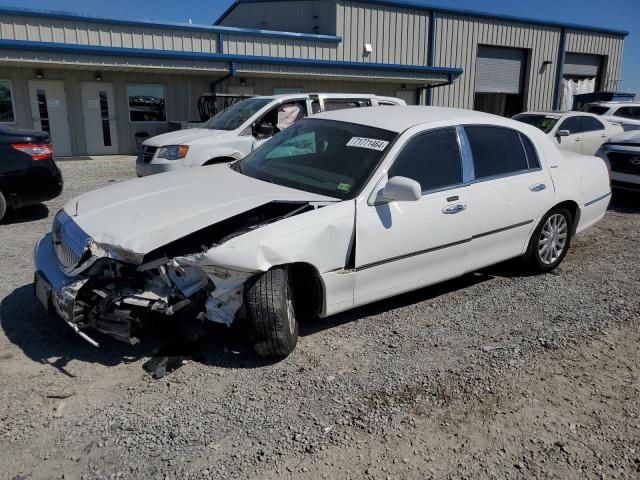 2007 Lincoln Town Car Signature