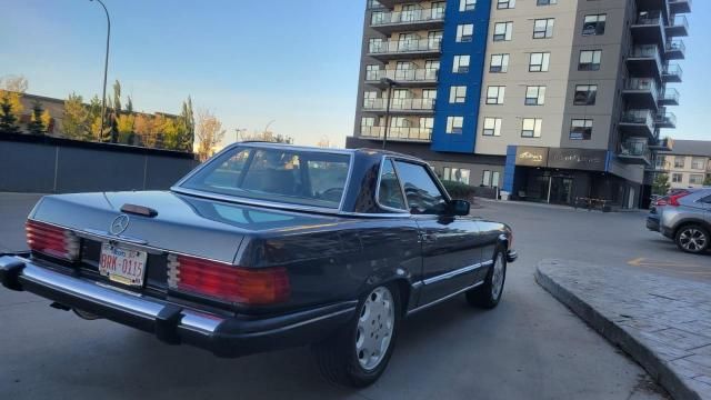 1988 Mercedes-Benz 560 SL