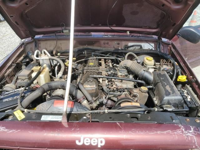 2000 Jeep Cherokee Classic