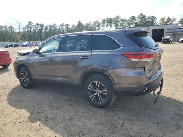 2019 Toyota Highlander LE