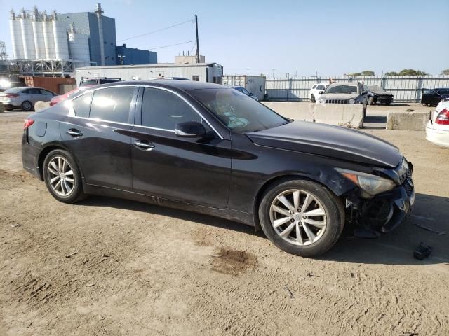 2015 Infiniti Q50 Base