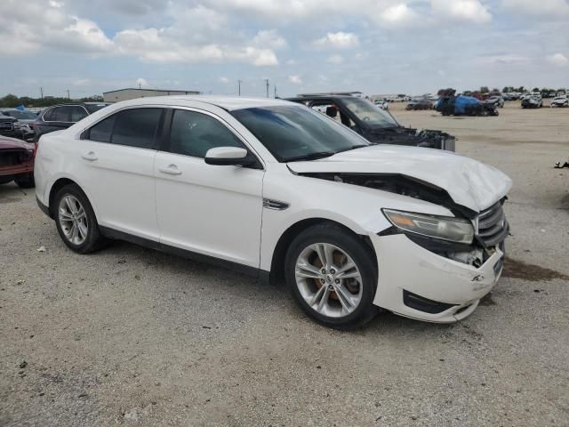 2014 Ford Taurus SEL