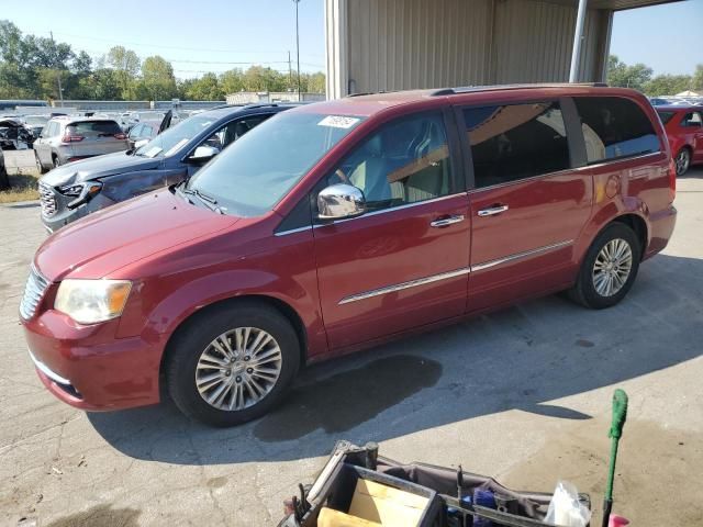 2012 Chrysler Town & Country Limited