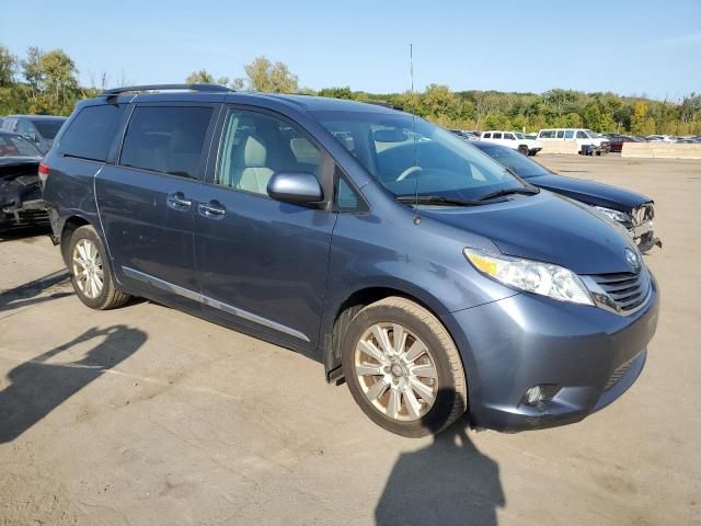 2013 Toyota Sienna XLE