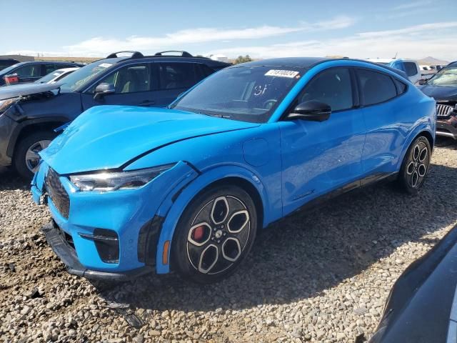 2022 Ford Mustang MACH-E GT