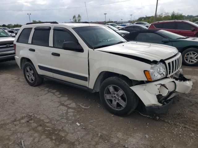 2005 Jeep Grand Cherokee Laredo