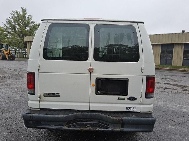 2010 Ford Econoline E250 Van